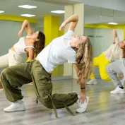 Dans Egitim Fotograflari