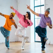 Dans Kursu Sisli Yorum 1